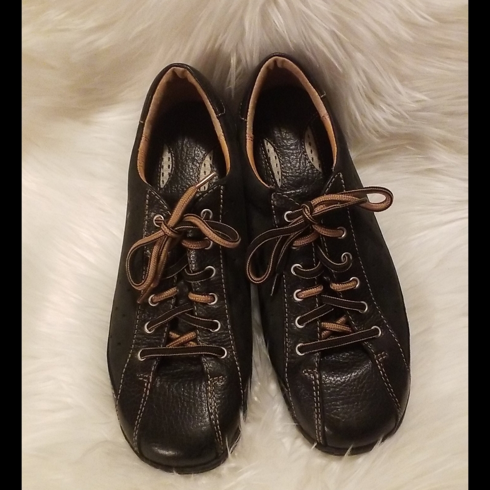 Born laceup shoes